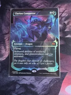 Clarion Conqueror (Showcase) Tarkir: Dragonstorm Foil - Image 1
