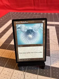 Vintage 1997 MTG Tempest Pearl Medallion Card NM - Image 1