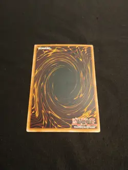 Yugioh Dark Magician LOB-005 The Legend of Blue Eyes White Dragon Unlimited LP - Image 3