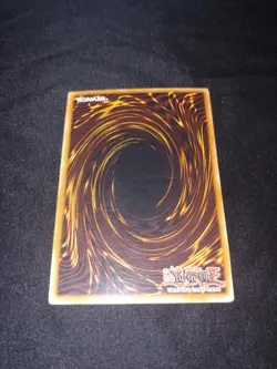 Yugioh Dark Magician LOB-005 The Legend of Blue Eyes White Dragon Unlimited LP - Image 4