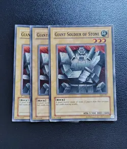 Yu-Gi-Oh - Giant Soldier Of Stone 3X - Full Playset - Image 1