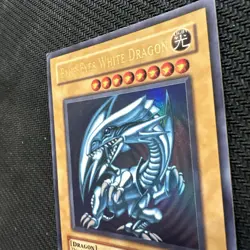 Yu-Gi-Oh TCG Blue-Eyes White Dragon Starter Deck Kaiba SDK-001 MP - Image 2