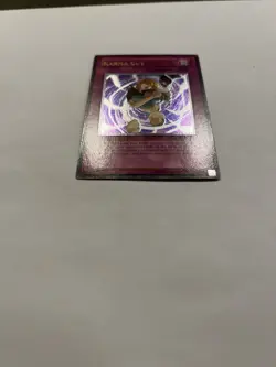 Yugioh Karma Cut SOI-EN053 Ultimate Rare Near Mint Condition - Image 5