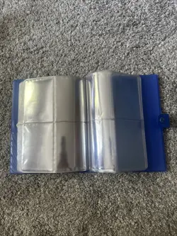 1999 Pokemon Charmander Blue 4 Pocket 30 PageTrading Card Binder GREAT CONDITION - Image 3