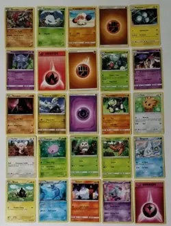 Pokemon Trading Card Game Tin with Assorted Lot of 100 cards 2012 - 2020 - Image 4