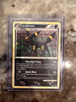 Pokemon TCG Umbreon 10/90 Undaunted Holo Rare Card - Image 1