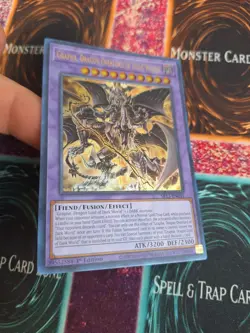 Yugioh Grapha, Dragon Overlord of Dark World SR13-EN041 Ultra 1st Edition NM - Image 2