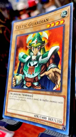 MINT 🔥 YUGIOH Celtic Guardian LOB-EN007 25th Anniversary Rare Holo Limited - Image 4