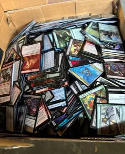 Magic: the Gathering Mixed Bulk Card Lot Mystery Bulk Lot 20 Random Cards - Image 1