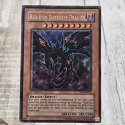 Yugioh Red-Eyes Darkness Dragon SD1-EN001 Ultra Rare 1st Edition DMG - Image 1