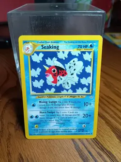 Seaking 37/64 Neo Revelation Uncommon Vintage WOTC 2000 Pokemon Card NM - Image 1