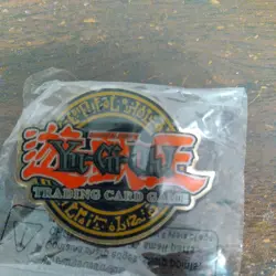 1996 Shonen Jump's YuGiOh Trading Card Game Promo Hat Pin New Pin - Image 3