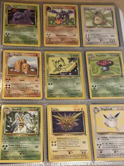 Huge Vintage Pokemon Card Collection Lot - 100+ Cards - 15 Holos, 20 1st Ed - Image 3
