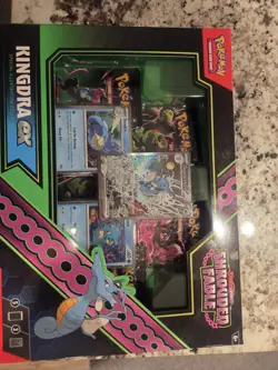Pokemon Shrouded Fable Greninja ex + Kingdra ex Collection Box - Image 2