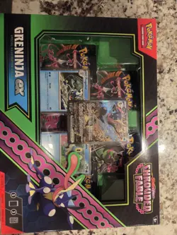 Pokemon Shrouded Fable Greninja ex + Kingdra ex Collection Box - Image 4