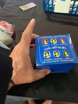 1999 Burger King Pokemon Sealed Ball in box 23K Gold LE CHARIZARD Trading Card - Image 5