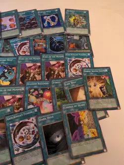 Yu-Gi-Oh Card Bundle X30 - Image 4