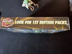 Pokemon MYSTERY Box:4 BOOSTER PACKS 1 In 5 VINTAGE PACK+A VINTAGE SLAB-LAST BOX! - Image 2