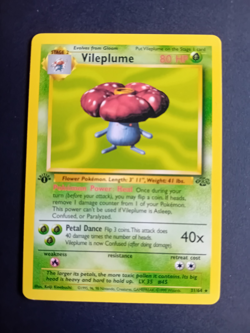 Pokemon Card: Jungle 1st Edition Rare: Vileplume 31/64 - Image 1
