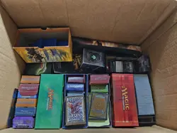 Magic the Gathering Card Lot Of ~1000. Planes walker, Rare, Foiled Cards Inside. - Image 1