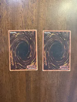 Two Blue-Eyes White Dragon SDK-001 Ultra Rare MP Yugioh Card And Other Cards - Image 3