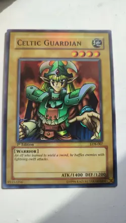 Yu-Gi-Oh! Celtic Guardian LOB-007 Super Rare 1st Edition AE - Image 1