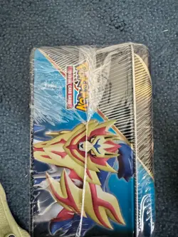 Pokemon Trading Card Game Metal Lunch Box Case 2020 Nintendo Sword & Shield - Image 3