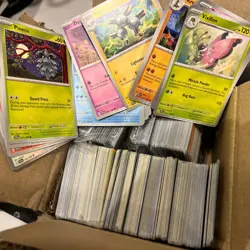 Pokemon TCG - Bulk Card Job Lot 600+ Cards English Holo / Reverse / Commons - Image 1
