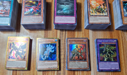 YuGiOh - 1600 Card Lot「1000 Commons, 500 RARE, 100 HOLO 」VTG, Modern - 1st ED - Image 4