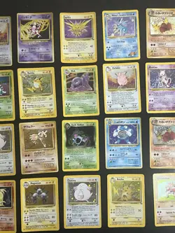 POKEMON 40 VINTAGE HOLOS CARD LOT ( BASE SET , BASE SET 2 , TEAM ROCKET , JUNGLE - Image 4