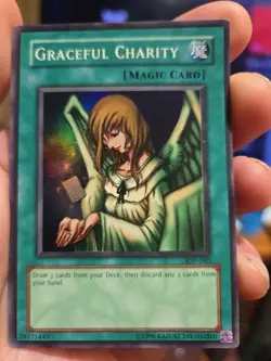 Graceful Charity SDP-040 - Yugioh - Unlimited Edition Super Rare - Image 1