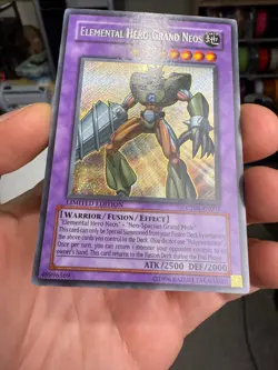 YUGIOH ELEMENTAL HERO GRAND NEOS CT04-EN001 SECRET RARE - Image 4