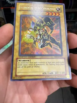 Yugioh ELEMENTAL HERO SPARKMAN Limited Edition Ultra Rare YSD-ENS01 LP - Image 4