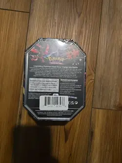 Pokemon TCG Galarian Moltres & Articuno Card Crown Zenith Tin - Image 5