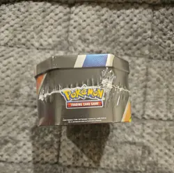 Pokemon TCG Vaporeon V Tin Eevee Evolutions Factory Sealed 2021 - Image 3