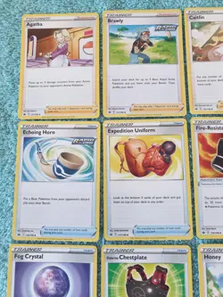 CHILLING REIGN TRAINER CARDS BUNDLE OF POKEMON CARDS - Image 2