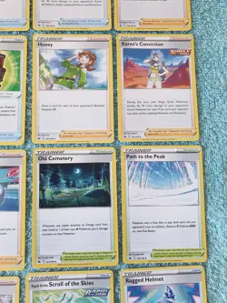 CHILLING REIGN TRAINER CARDS BUNDLE OF POKEMON CARDS - Image 5