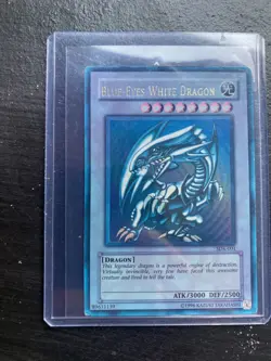 Faded Blue Eyes White Dragon SDK-001 Starter Deck Kaiba YuGiOh - Image 1