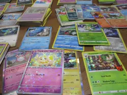 800 PLUS Pokemon Cards - Bulk Card Lot - Mixed - 700 cards 130 foil - Image 2