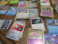800 PLUS Pokemon Cards - Bulk Card Lot - Mixed - 700 cards 130 foil - Image 3