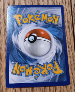 Pokemon TCG Card Sharpedo 163/264 Battle Academy 2021 - Image 3