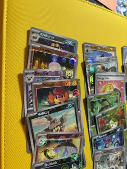 Pokemon TCG Black Bolt/White Flare Pokeball Holo Lot Of 20 & 5 Bonus Pokeballs - Image 4