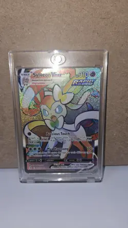 Pokemon TCG Sylveon VMAX Evolving Skies Holo Card 211/203 Secret Rare - Image 1