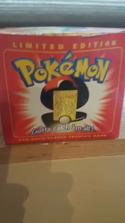 LIMITED EDITION CHARIZARD 23K GOLD PLATED POKEMON BALL SEALED - Image 2