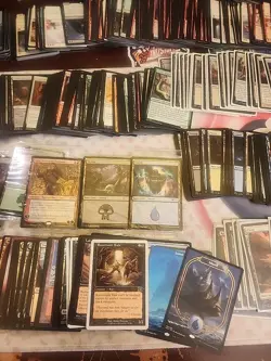 Lot Of Magic The Gathering Cards 3lb 12 Oz - Image 3