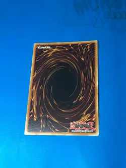 YUGIOH Gold Rare Chocolate Magician Girl MVP1-ENG52 1st Edition - Image 2