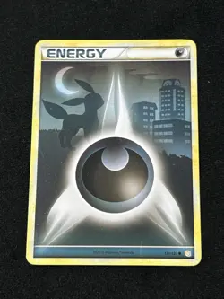 Pokemon Darkness Energy Umbreon Card 121/123 HeartGold SoulSilver Edition - Image 1