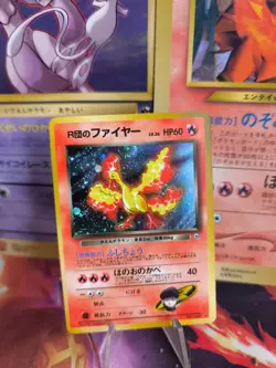 Pokemon Karte Card Rocket Moltres Lavados Gym Heroes Holo Wotc japanese NM Swirl - Image 1