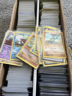 Pokemon 2000+ Card Lot Vintage, Modern Common, Uncommon, Rare Holos - Image 3