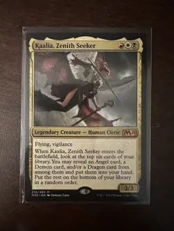 Magic the Gathering Kaalia, Zenith Seeker Core Set 2020, Regular Card - Image 1